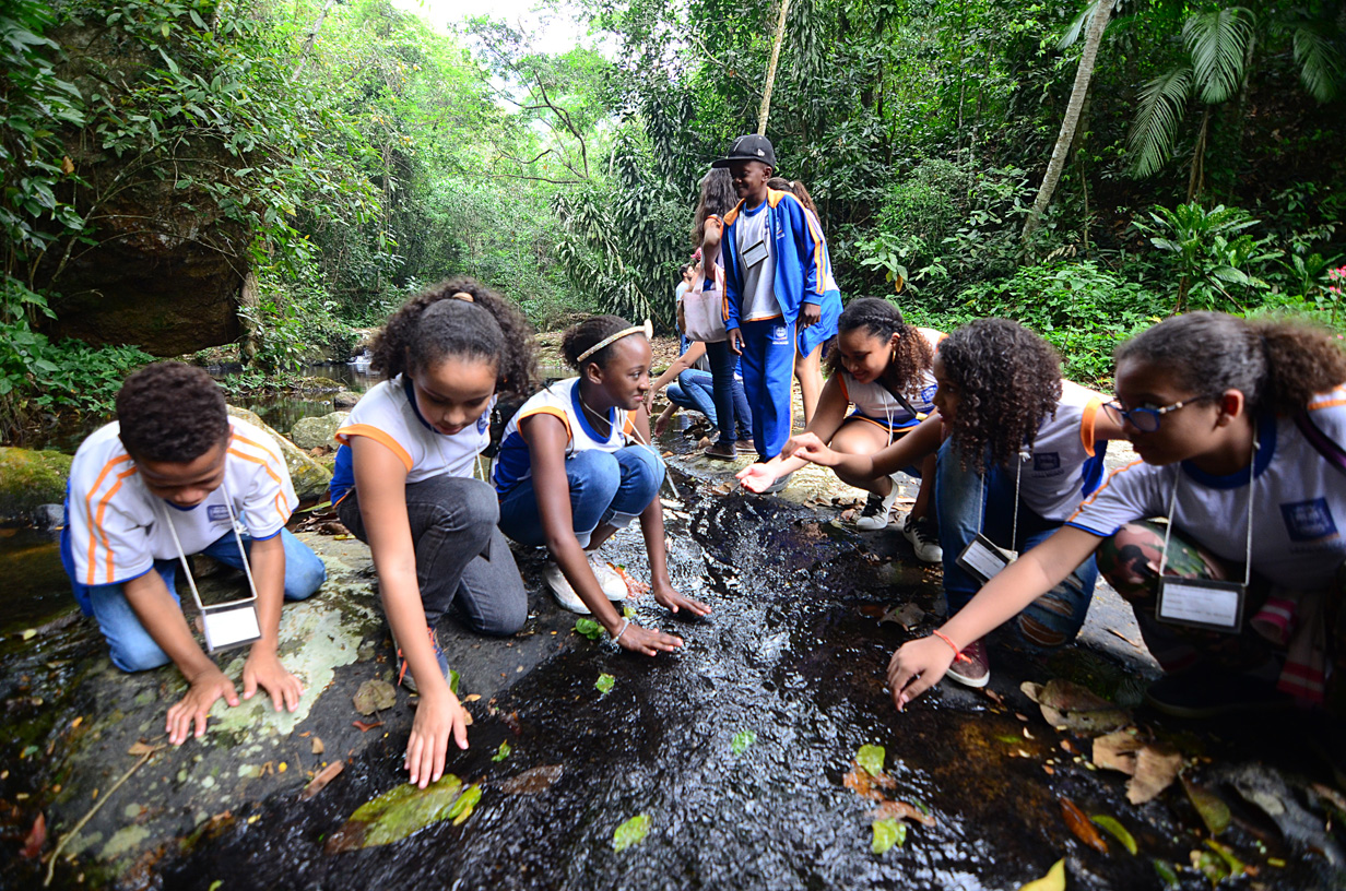 Projeto de conscientização ambiental leva  alunos da rede municipal ao Parque do Vulcão