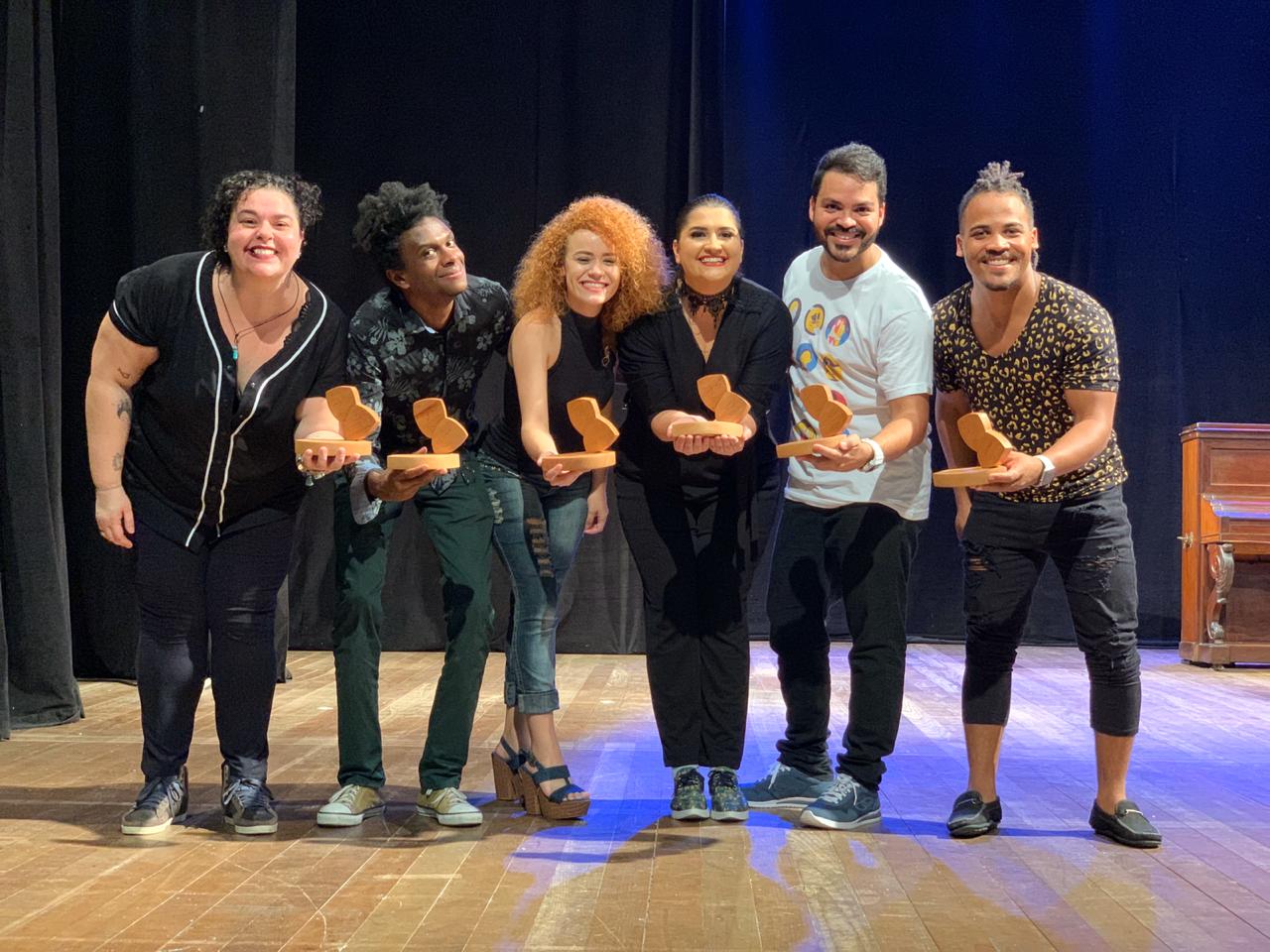 Escola teatral de Nova Iguaçu conquista prêmios em festivais