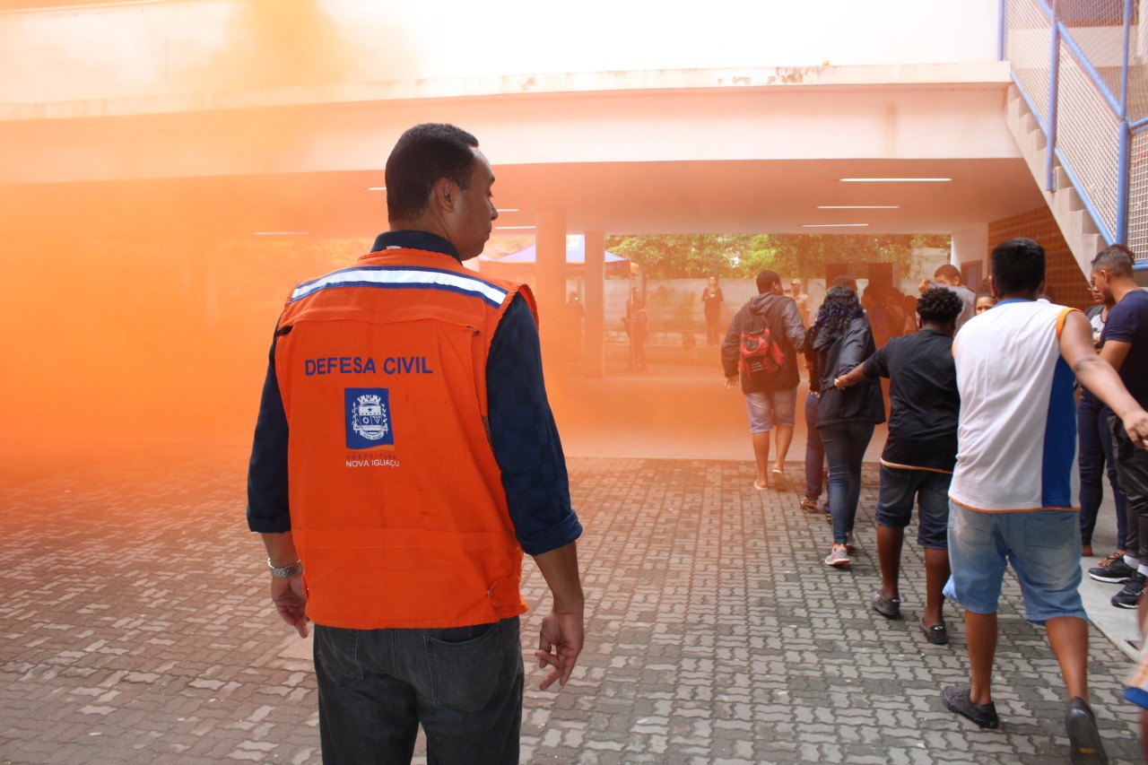 Defesa Civil de Nova Iguaçu faz Simulado de Emergência nas escolas