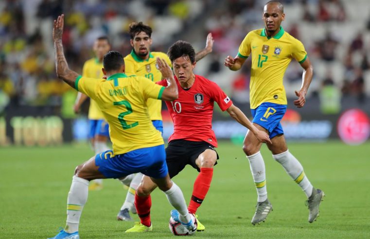 Brasil vence Coreia do Sul em  último jogo do ano da seleção