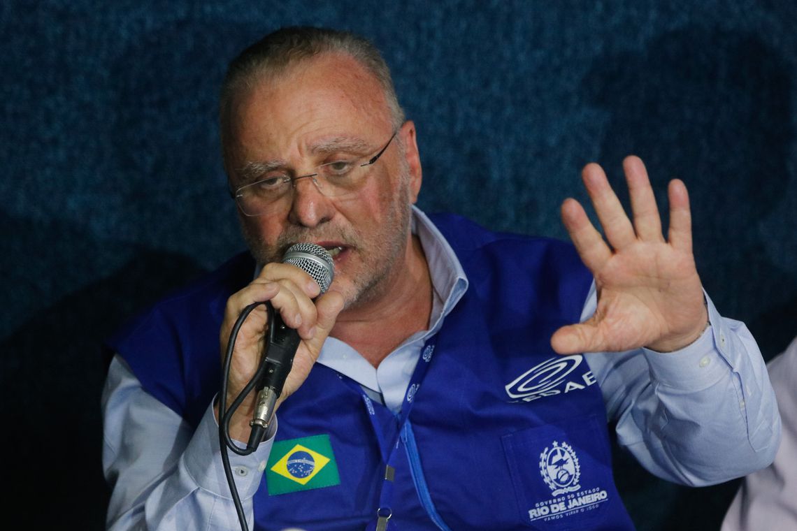 Presidente da Cedae é demitido em meio à crise da água no Rio