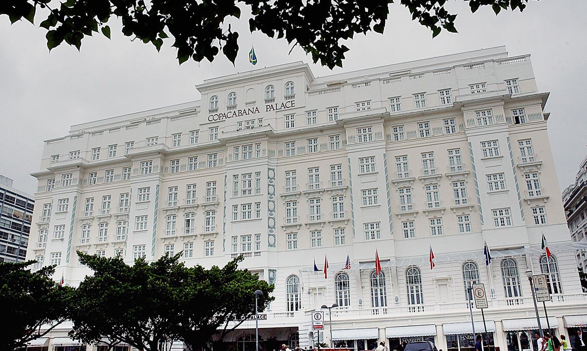 Copacabana Palace fecha as portas  temporariamente devido a pandemia