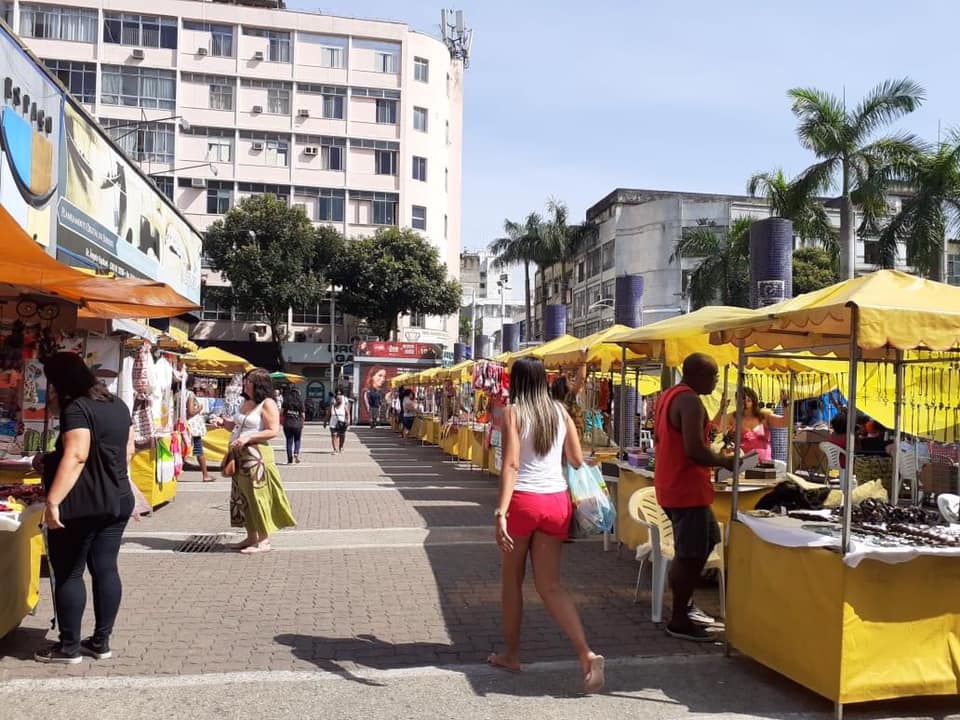 Projeto de incentivo à leitura realiza ação na Praça Rui Barbosa nesta sexta