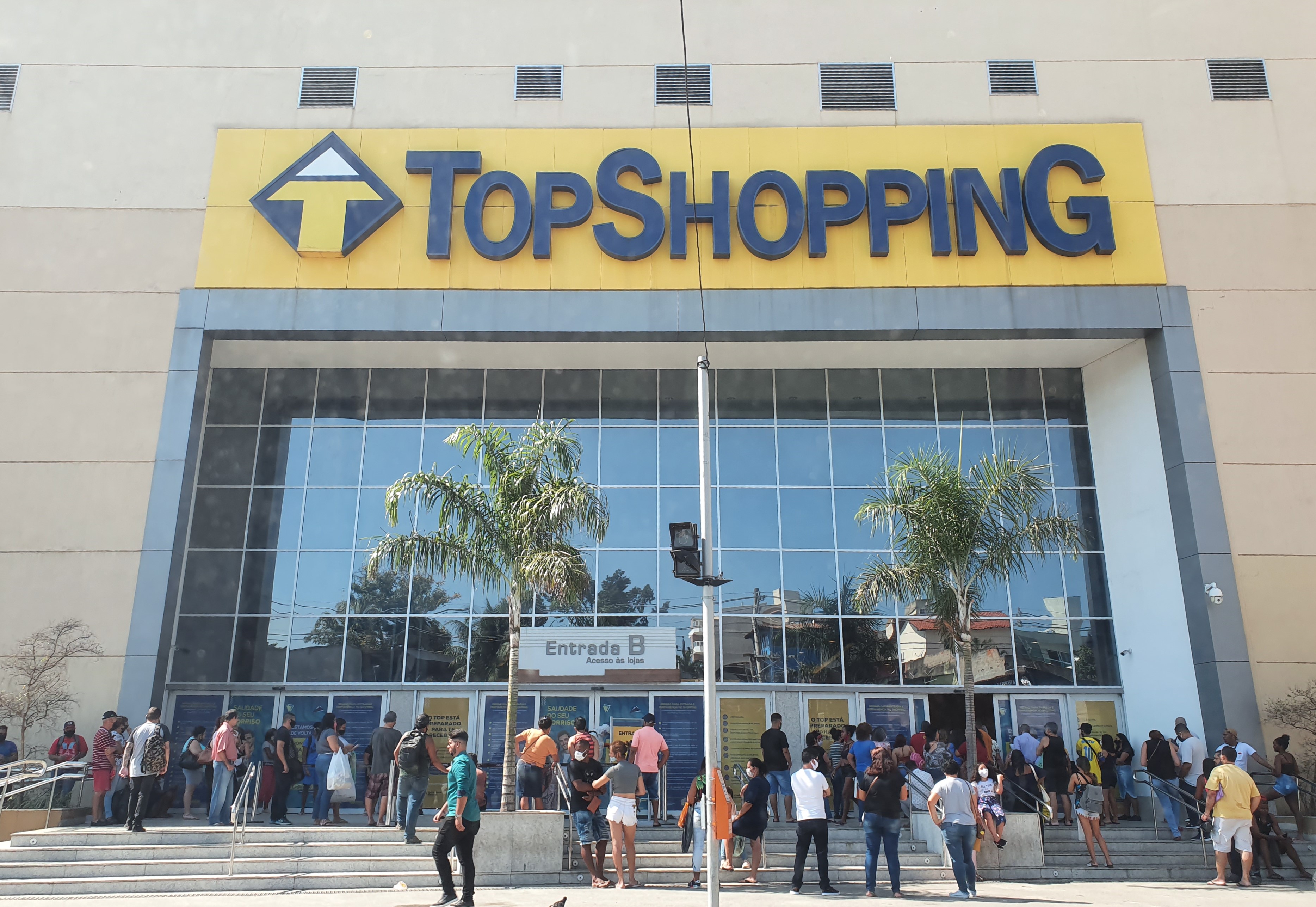 Lojas do TopShopping abrem 19 novas vagas de emprego