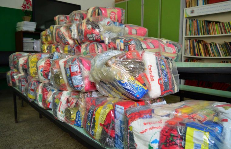 Prefeitura de Queimados inicia entrega de  alimentos para alunos da rede municipal