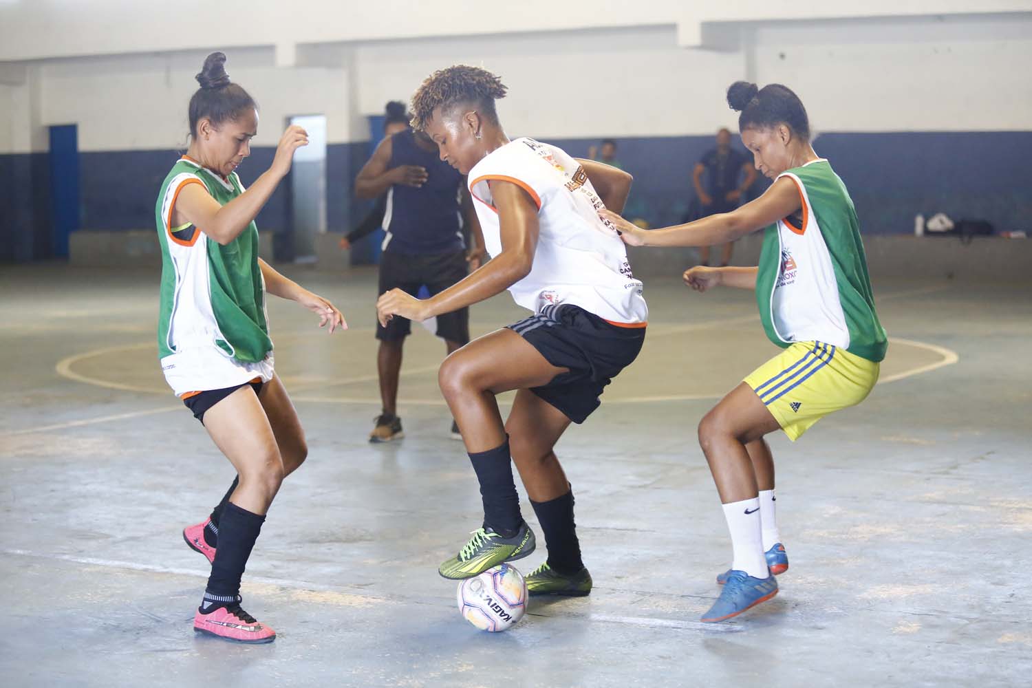 Arpão/Belford Roxo tem jogo decisivo na  última rodada do Carioca de Futsal Feminino