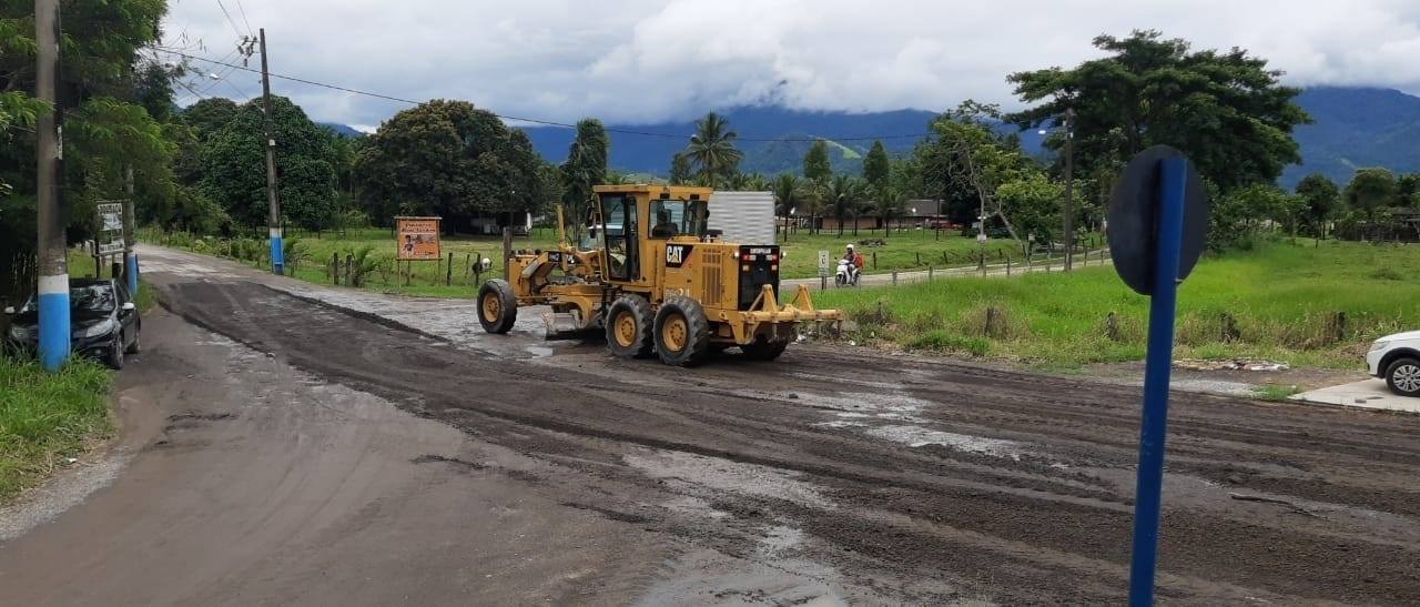 Prefeitura de Mangaratiba pavimenta  novos trechos da Fazenda Ingaíba