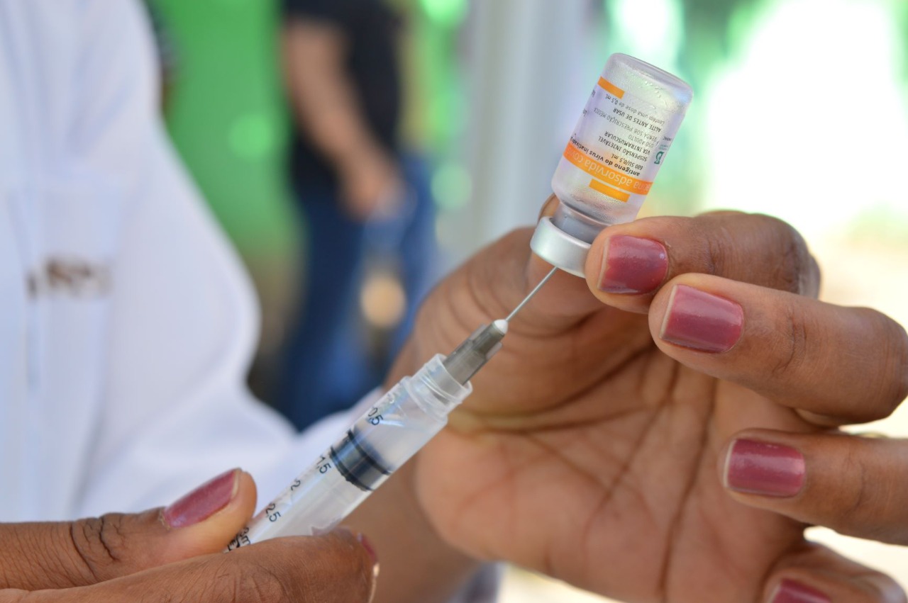 Vacinação em Japeri: idosos com 75 anos ou mais poderão se imunizar contra a Covid-19 a partir da próxima segunda (8)