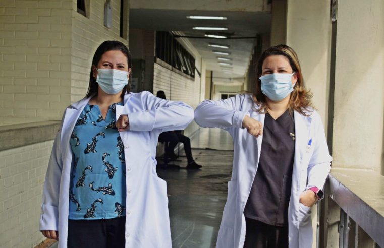 Médicas do HGNI estreitaram amizade e enfrentaram situações difíceis em um ano de pandemia