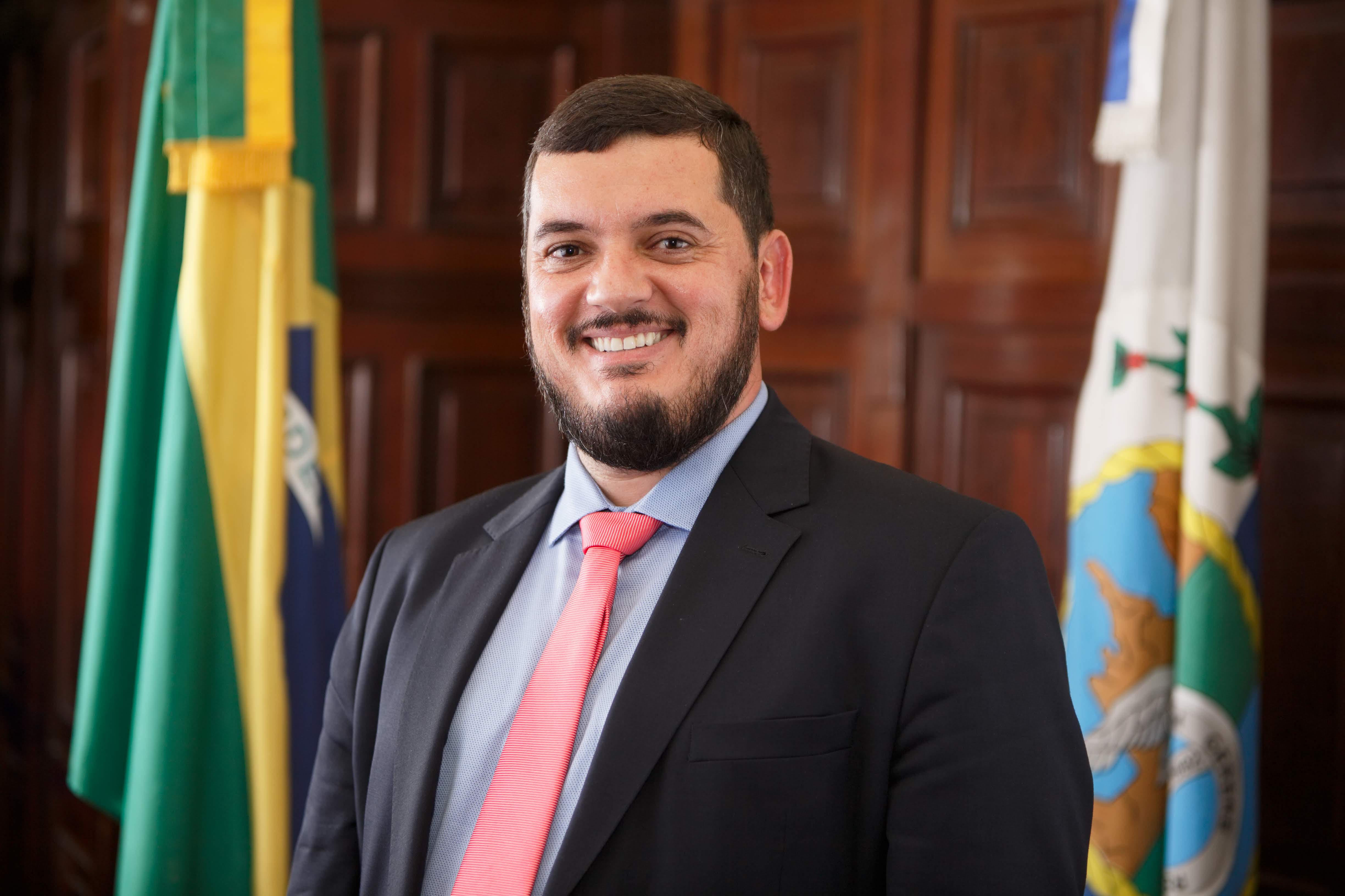 Deputado Rodrigo Bacellar assume  a Secretaria de Estado de Governo