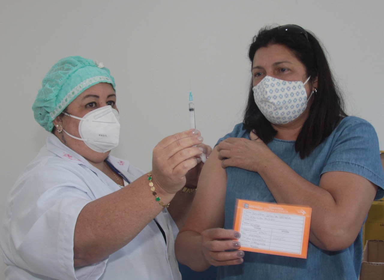 Nova Iguaçu vai vacinar cuidadores de pessoas com deficiência intelectual a partir desta semana