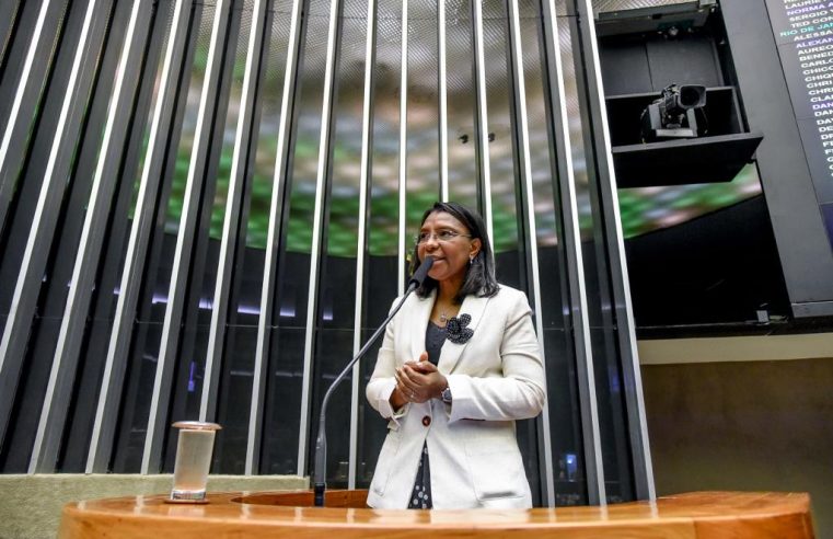 Senado aprova projeto de Rosangela Gomes  que combate a violência política contra mulher