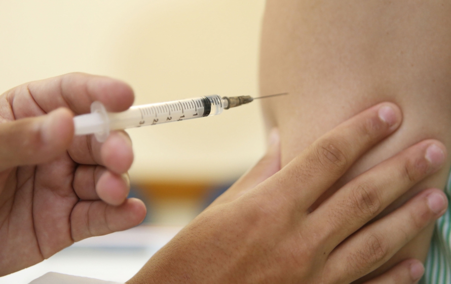 Duque de Caxias convoca para a segunda dose da  Pfizer pessoas vacinas em 20, 21 e 22 de junho