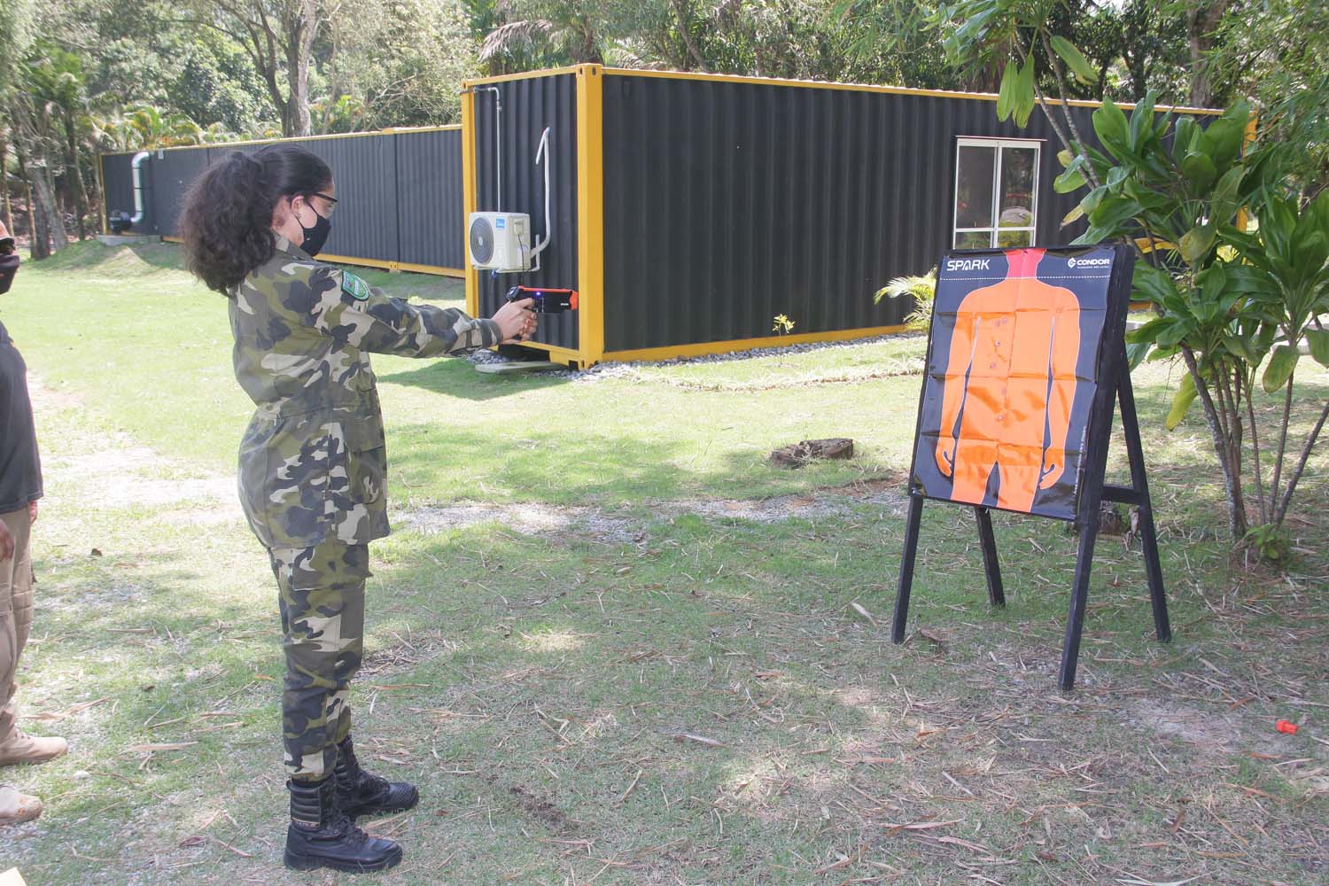 Guarda Ambiental Municipal de Nova Iguaçu recebe  curso de capacitação para a utilização de armas não letais