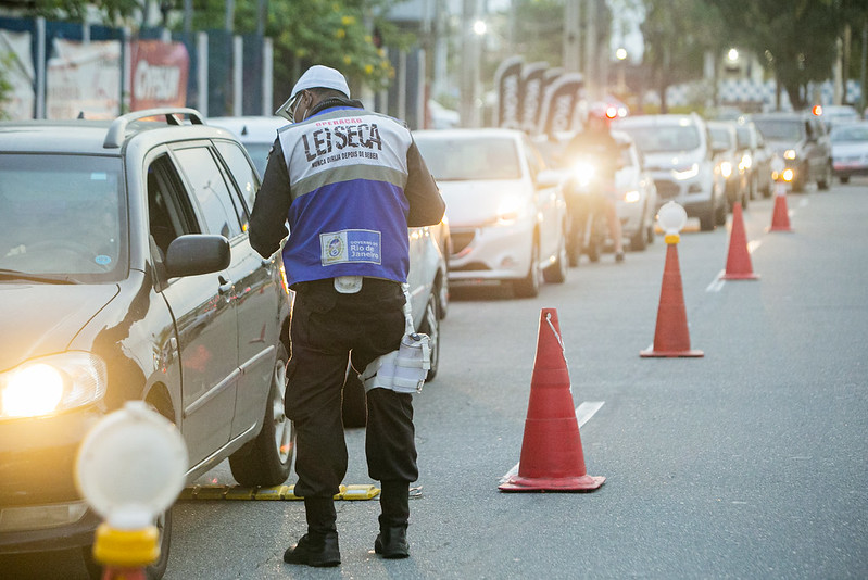 Operação Lei Seca retirou das ruas 761 motoristas embriagados durante a Semana Nacional do Trânsito