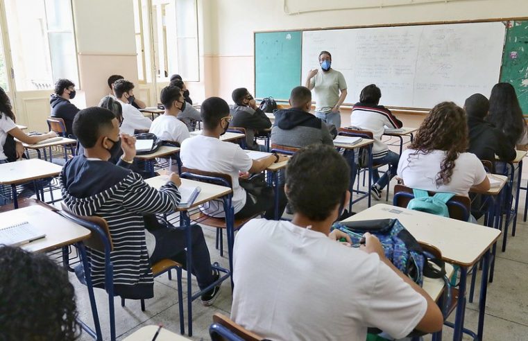 Governo fará busca ativa por  alunos para evitar evasão escolar