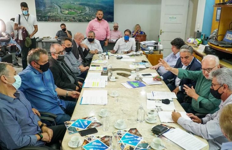 Presidente da Alerj recebe propostas de empresários para dinamizar ambiente de negócios no Médio Paraíba