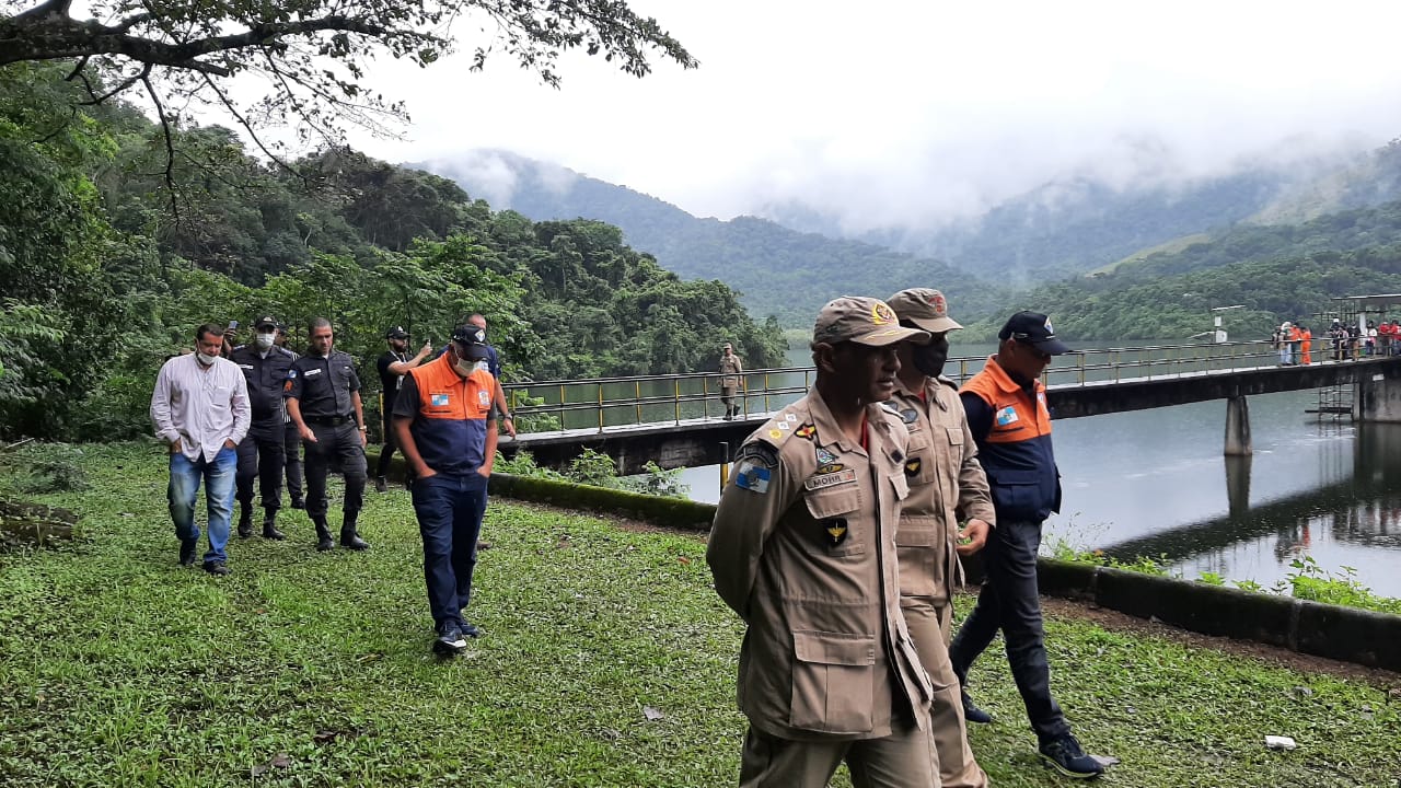 Defesa Civil de Duque de Caxias visita local do simulado de transbordamento de barragem