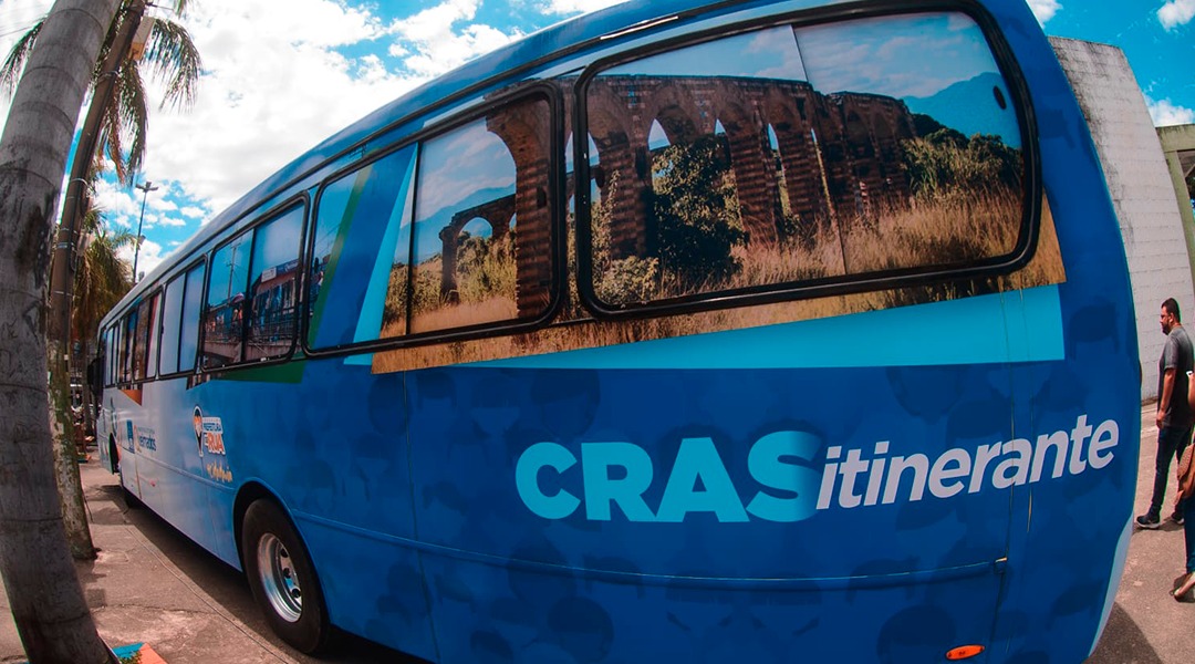 Queimados apresenta ônibus com CRAS Itinerante
