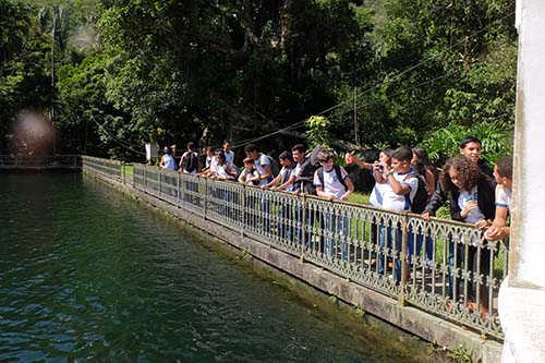 Alunos de Nova Iguaçu visitam histórica Estação de Tratamento de Água Rio d’Ouro