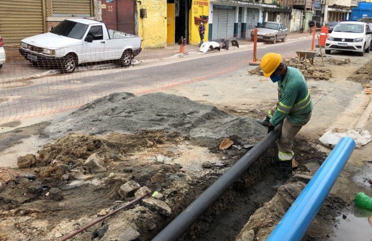 Substituição de rede de distribuição de água beneficiará mais de 1,6 mil moradores de Caxias
