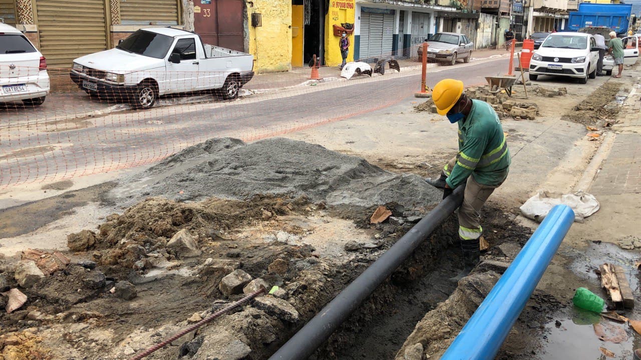 Substituição de rede de distribuição de água beneficiará mais de 1,6 mil moradores de Caxias