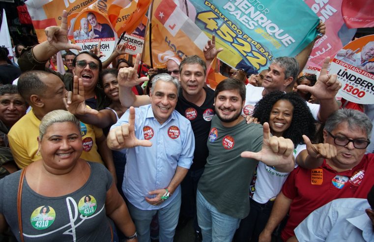 Candidato ao Senado, André Ceciliano participa de caminhada no Calçadão de Nova Iguaçu