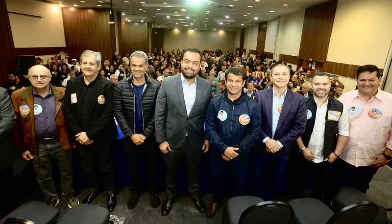 Cláudio Castro e Dr. Luizinho participam de encontro com empresários em Nova Iguaçu