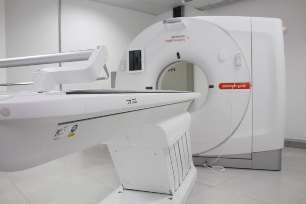 Hospital Geral de Nova Iguaçu instala novo tomógrafo de última geração