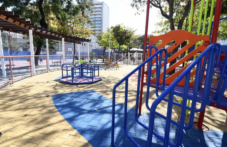 Praça do Skate é reaberta em Nova Iguaçu, com destaque para brinquedos inclusivos