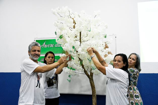 Hospital Geral de Nova Iguaçu faz homenagem às famílias de pacientes doadores de órgãos