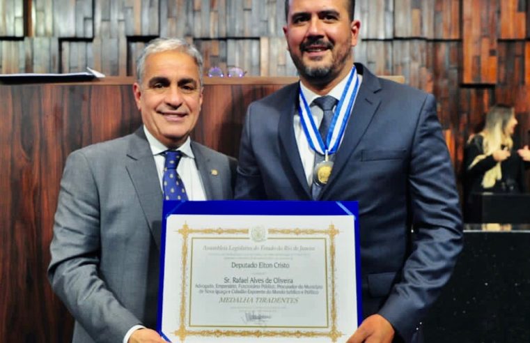Procurador-geral de Nova Iguaçu é homenageado com a Medalha Tiradentes