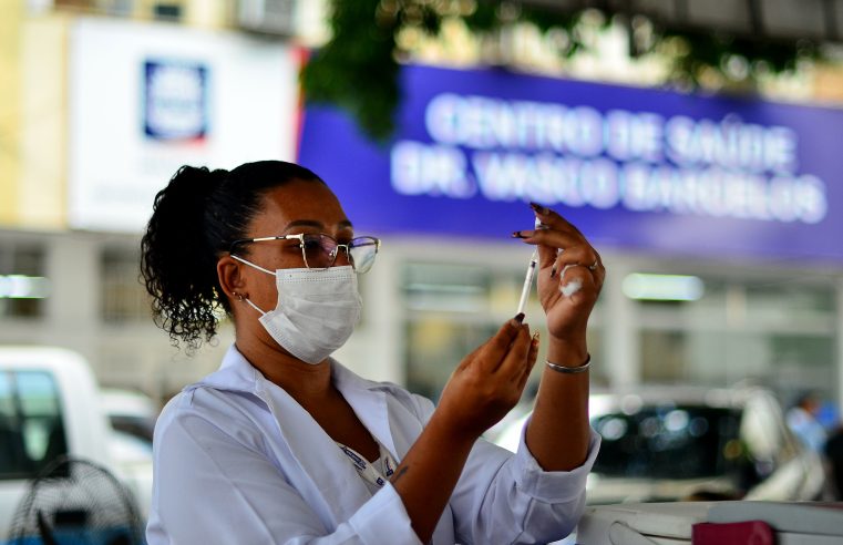 Nova Iguaçu inicia campanha de vacinação bivalente contra covid-19
