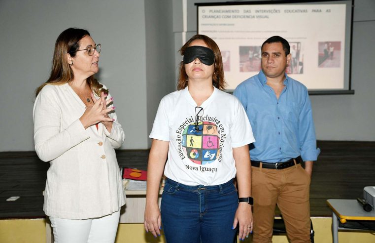 Dia Nacional do Sistema Braille é comemorado com capacitação para professores de Nova Iguaçu