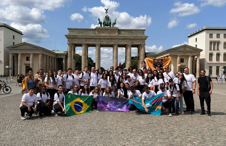 Estudantes do Rio conhecem o mundo através da educação