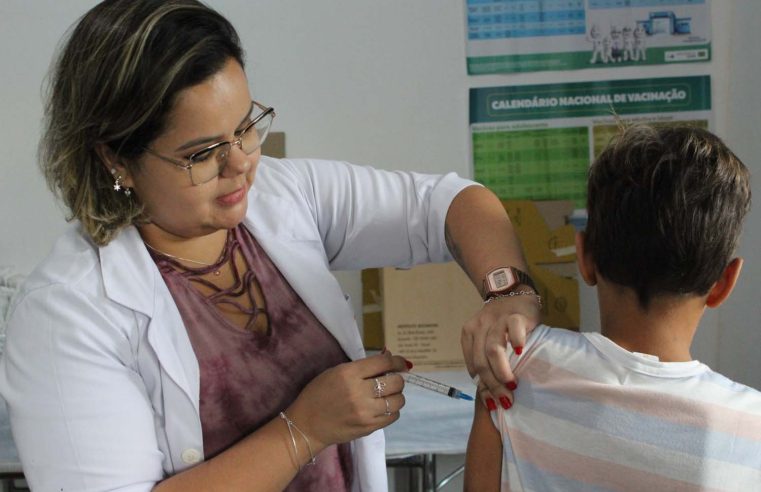 Queimados inicia campanha para atualização da caderneta de vacinação