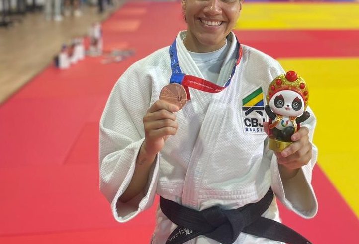 Bronze para a judoca patrocinada pela Unimed Nova Iguaçu