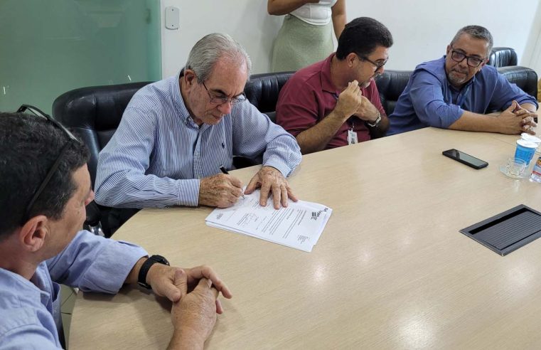 Firjan SENAI Caxias e Prefeitura de Magé: parceria garante oferta de cursos profissionalizantes a alunos da rede pública