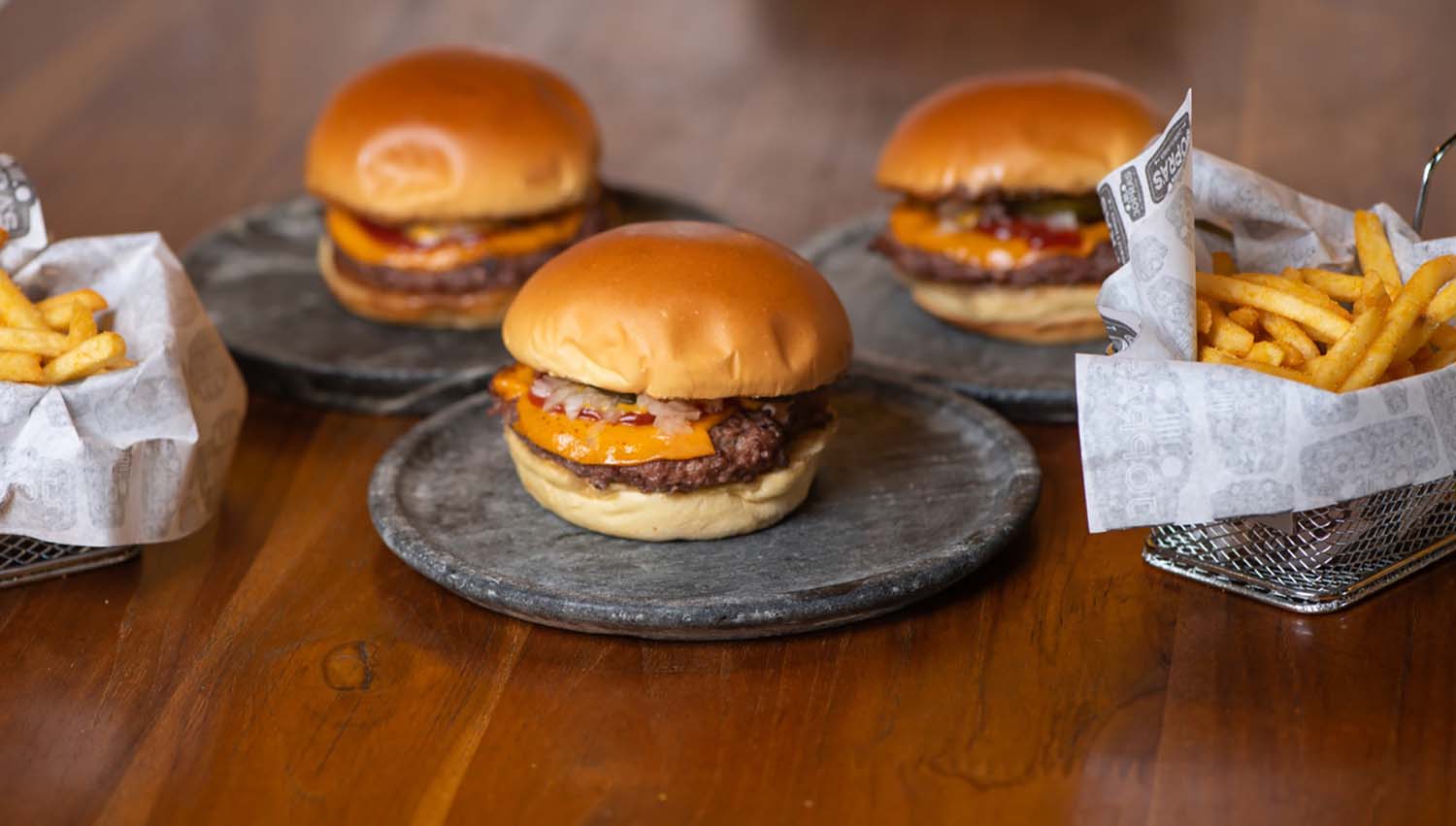 Jopras Sandwich & Burger: um espaço perfeito para confraternizar