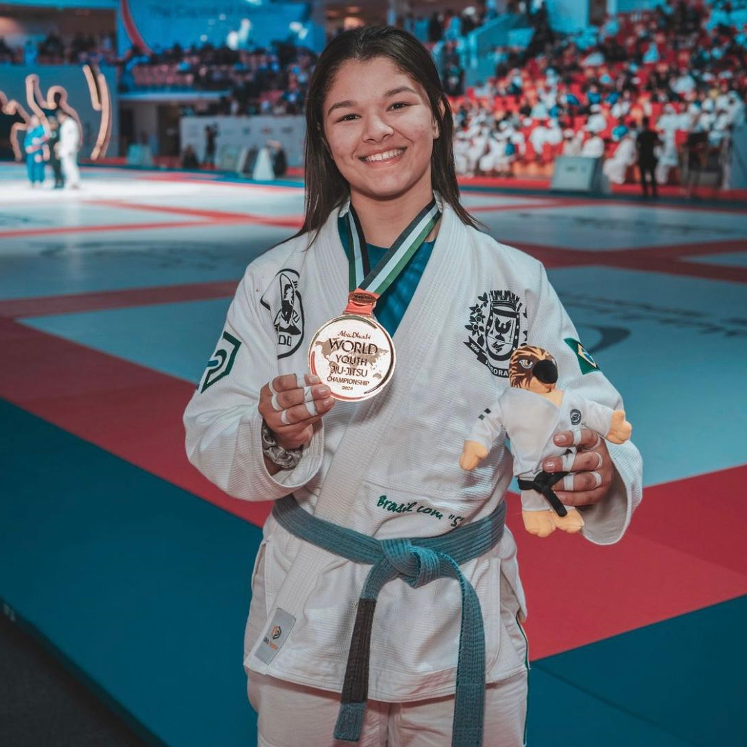 Aluna da rede estadual de ensino conquista Campeonato Mundial de Jiu-Jitsu