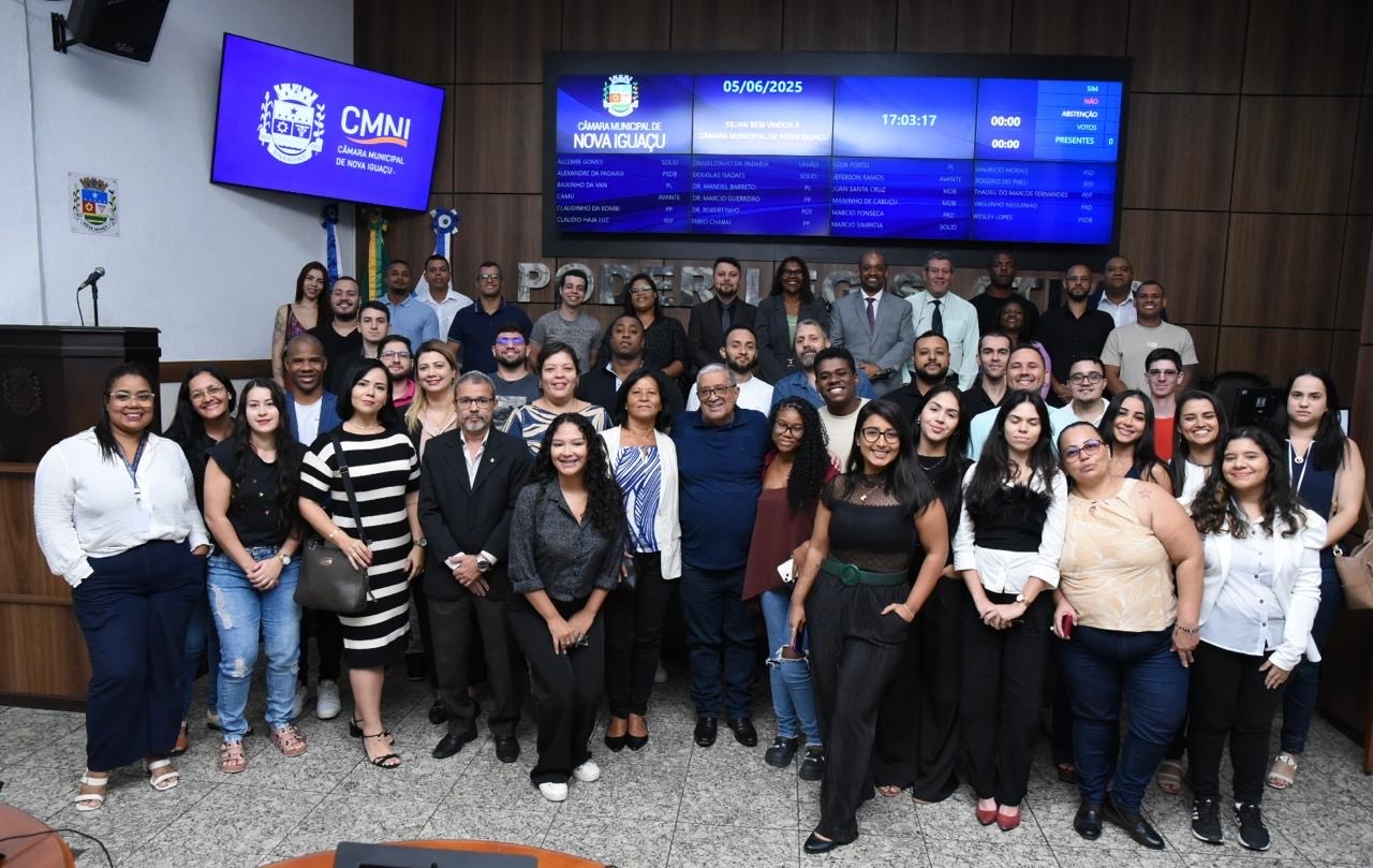 Câmara de Nova Iguaçu recebe alunos de Direito da Universidade Estácio