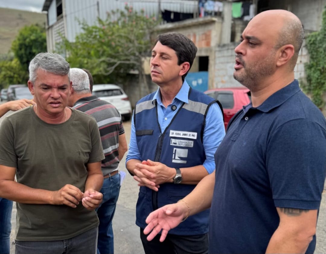 Deputado Juninho do Pneu realiza fiscalização na Rodovia do Aço e cobra providências urgentes