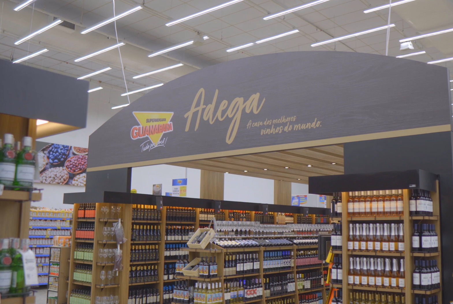 Rede de Supermercados Guanabara aposta em variedade, ofertas e adegas renovadas para festas de fim de ano