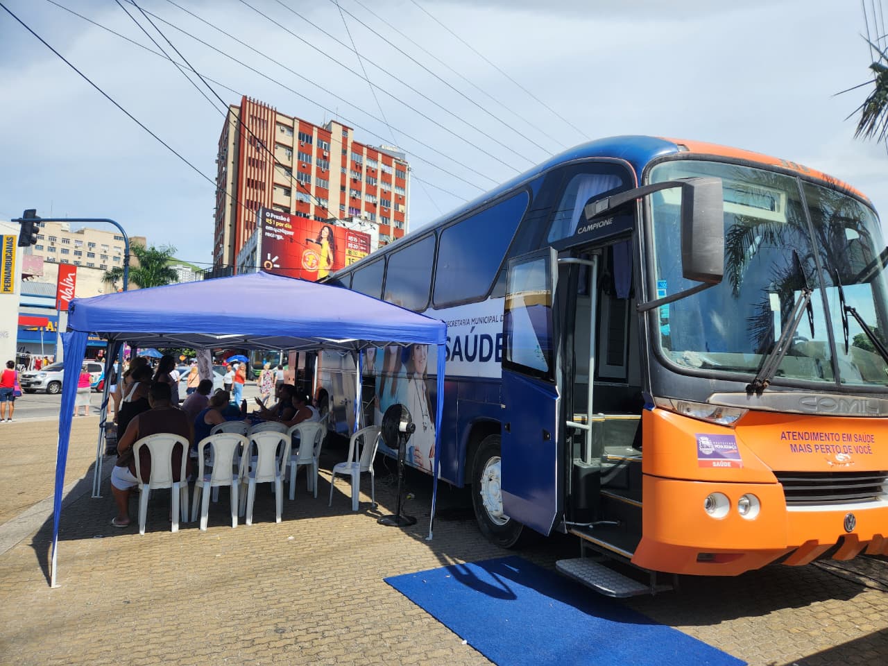 Ônibus da Saúde disponibiliza vacinação na Via Light até sexta-feira